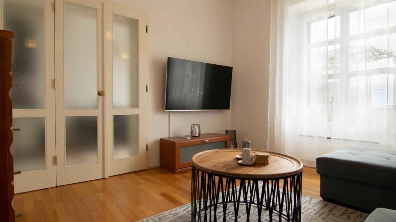 Mozart Apartments Baška Voda المظهر الخارجي الصورة