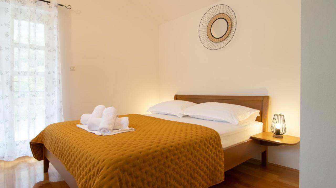 Mozart Apartments Baška Voda المظهر الخارجي الصورة