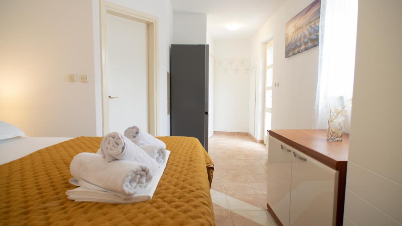 Mozart Apartments Baška Voda المظهر الخارجي الصورة